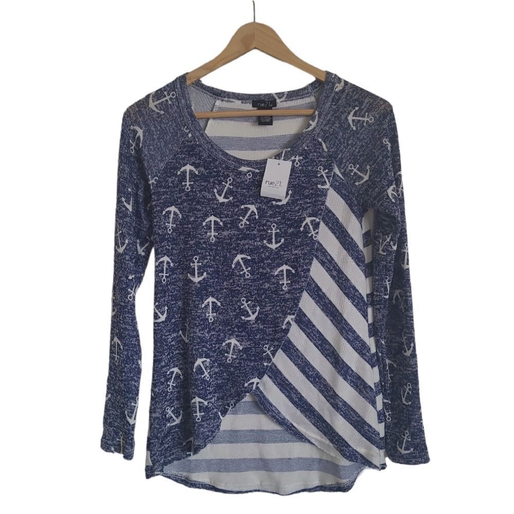 NWT Women's top Blue striped sweater rap shirt size small Rue21